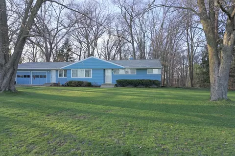 12470 Trinkle Rd, Dexter, MI 48130 photo 2