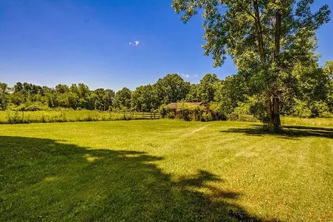 6694 Benton Rd, Jackson, MI 49201 photo 45