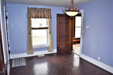 11 E Second St, Milan, MI 48160 photo 8