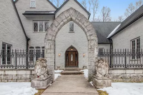 6394 N Maple Rd, Ann Arbor, MI 48105 photo 1