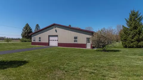 5760 Catherine Ct, Saline, MI 48176 photo 19
