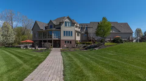 5760 Catherine Ct, Saline, MI 48176 photo 8