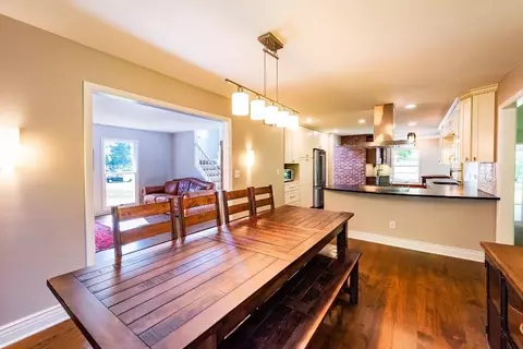 733 Sciomeadows Dr, Ann Arbor, MI 48103 photo 10