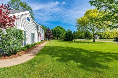 733 Sciomeadows Dr, Ann Arbor, MI 48103 photo 44