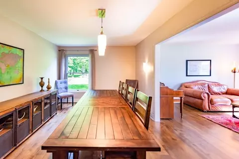 733 Sciomeadows Dr, Ann Arbor, MI 48103 photo 9