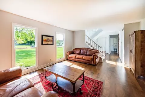 733 Sciomeadows Dr, Ann Arbor, MI 48103 photo 8