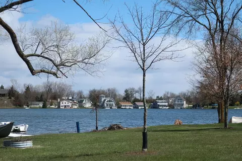 10049 Emerald Dr, Brooklyn, MI 49230 photo 58
