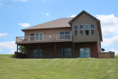 10049 Emerald Dr, Brooklyn, MI 49230 photo 9