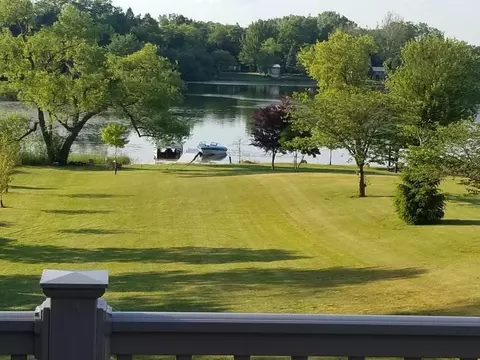 10049 Emerald Dr, Brooklyn, MI 49230 photo 57