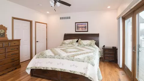 10049 Emerald Dr, Brooklyn, MI 49230 photo 31