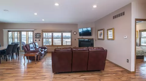 10049 Emerald Dr, Brooklyn, MI 49230 photo 22