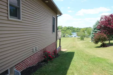 10049 Emerald Dr, Brooklyn, MI 49230 photo 66