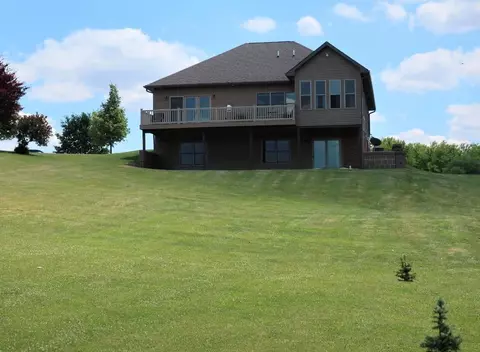 10049 Emerald Dr, Brooklyn, MI 49230 photo 55