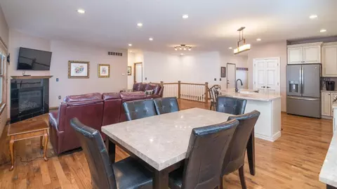 10049 Emerald Dr, Brooklyn, MI 49230 photo 24