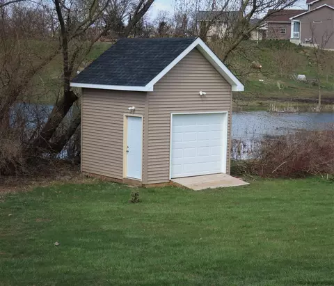 10049 Emerald Dr, Brooklyn, MI 49230 photo 62