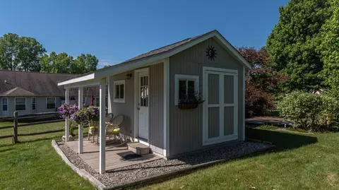 508 Red Maple Dr, Tecumseh, MI 49286 photo 4