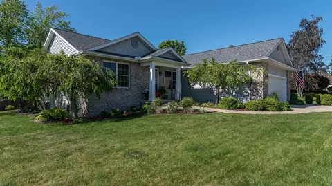 508 Red Maple Dr, Tecumseh, MI 49286 photo 10