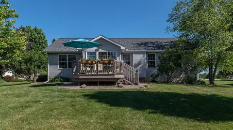 508 Red Maple Dr, Tecumseh, MI 49286 photo 6