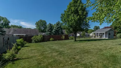 508 Red Maple Dr, Tecumseh, MI 49286 photo 8