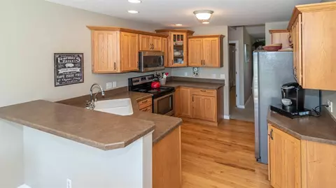 508 Red Maple Dr, Tecumseh, MI 49286 photo 20
