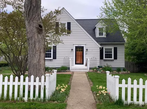 3425 Central St, Dexter, MI 48130 photo 1