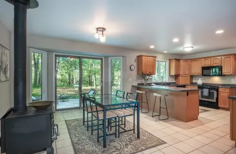 901 Marshall Ct, Dexter, MI 48130 photo 6