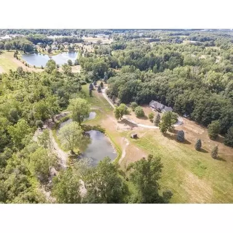 901 Marshall Ct, Dexter, MI 48130 photo 2