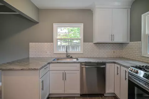 1306 Wright St, Ann Arbor, MI 48105 photo 17