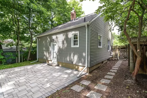 1306 Wright St, Ann Arbor, MI 48105 photo 8