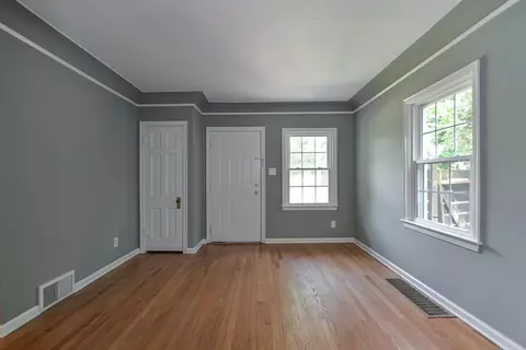 1306 Wright St, Ann Arbor, MI 48105 photo 14