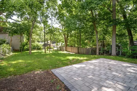 1306 Wright St, Ann Arbor, MI 48105 photo 3