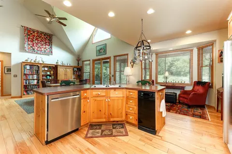17529 Bowdish Rd, Gregory, MI 48137 photo 19