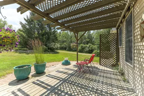 17529 Bowdish Rd, Gregory, MI 48137 photo 13