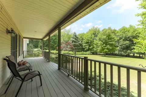 17529 Bowdish Rd, Gregory, MI 48137 photo 9
