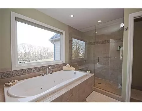 883 Eagle Ave, Ann Arbor, MI 48103 photo 23