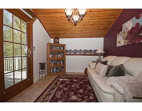 348 Willis, Saline, MI 48176 photo 6