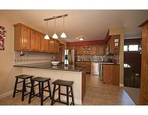 348 Willis, Saline, MI 48176 photo 3