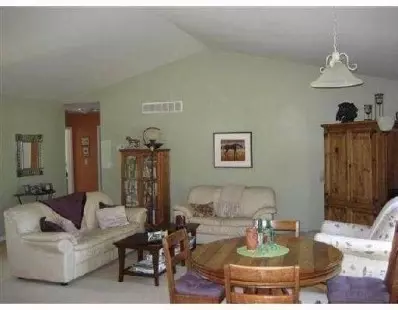 11676 Roepke, Gregory, MI 48137 photo 4