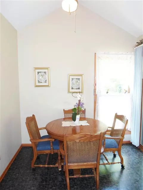 4162 Crescent Vw, Tecumseh, MI 49286 photo 7