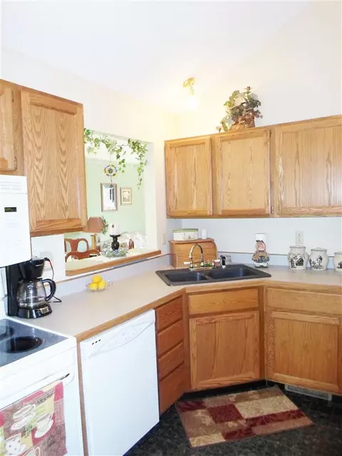 4162 Crescent Vw, Tecumseh, MI 49286 photo 4