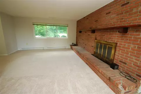 3537 E Pineview Dr, Dexter, MI 48130 photo 3