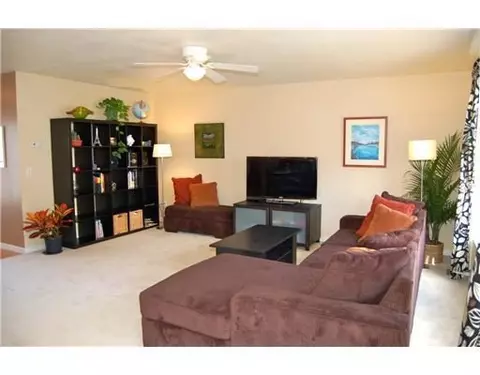 8169 Cypress Cir, Dexter, MI 48130 photo 2