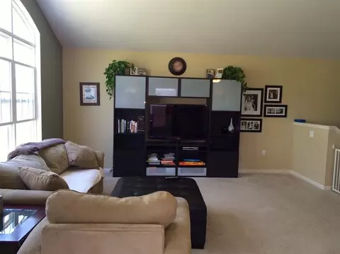 47604 Ormskirk, Canton, MI 48188 photo 4