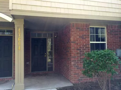 47604 Ormskirk, Canton, MI 48188 photo 2