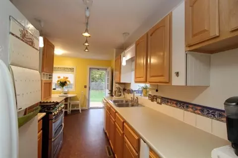 742 S S Un, Tecumseh, MI 49286 photo 9