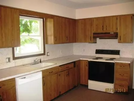 5597 Weller Rd, Gregory, MI 48137 photo 2