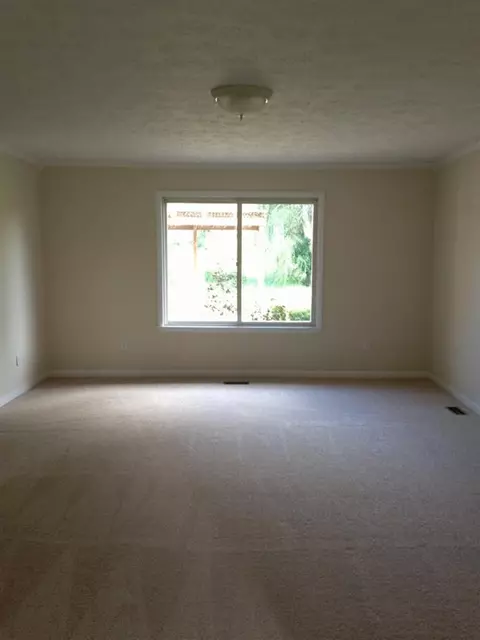 8790 Silver, Dexter, MI 48130 photo 2