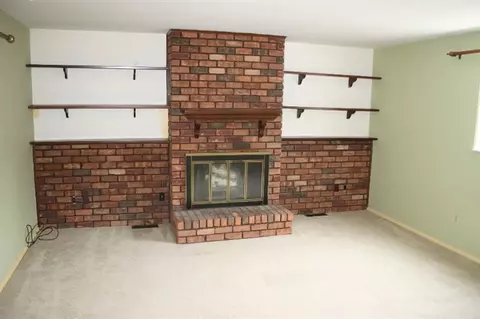 137 Tower Dr, Saline, MI 48176 photo 8