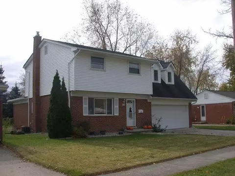 160 Wallace, Saline, MI 48176 photo 1