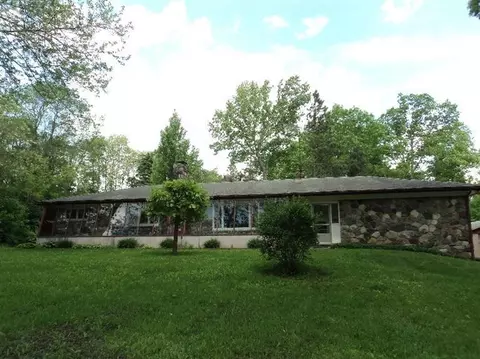 3747 E Joy Rd, Ann Arbor, MI 48105 photo 2
